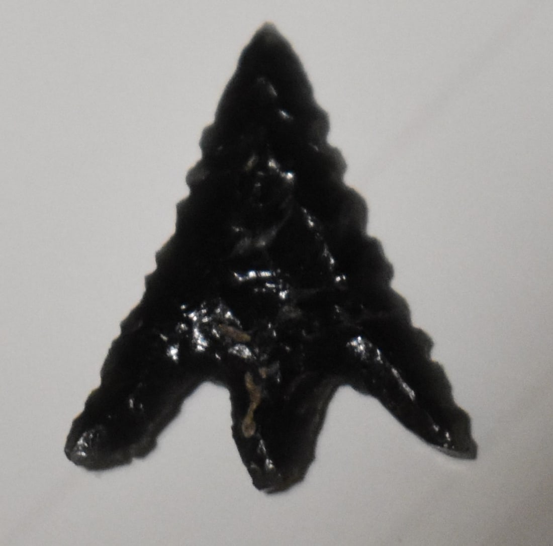 5/8" Outstanding Acitita Contracting Stem made of Obsidian found in New Mexico (1 of 8)
