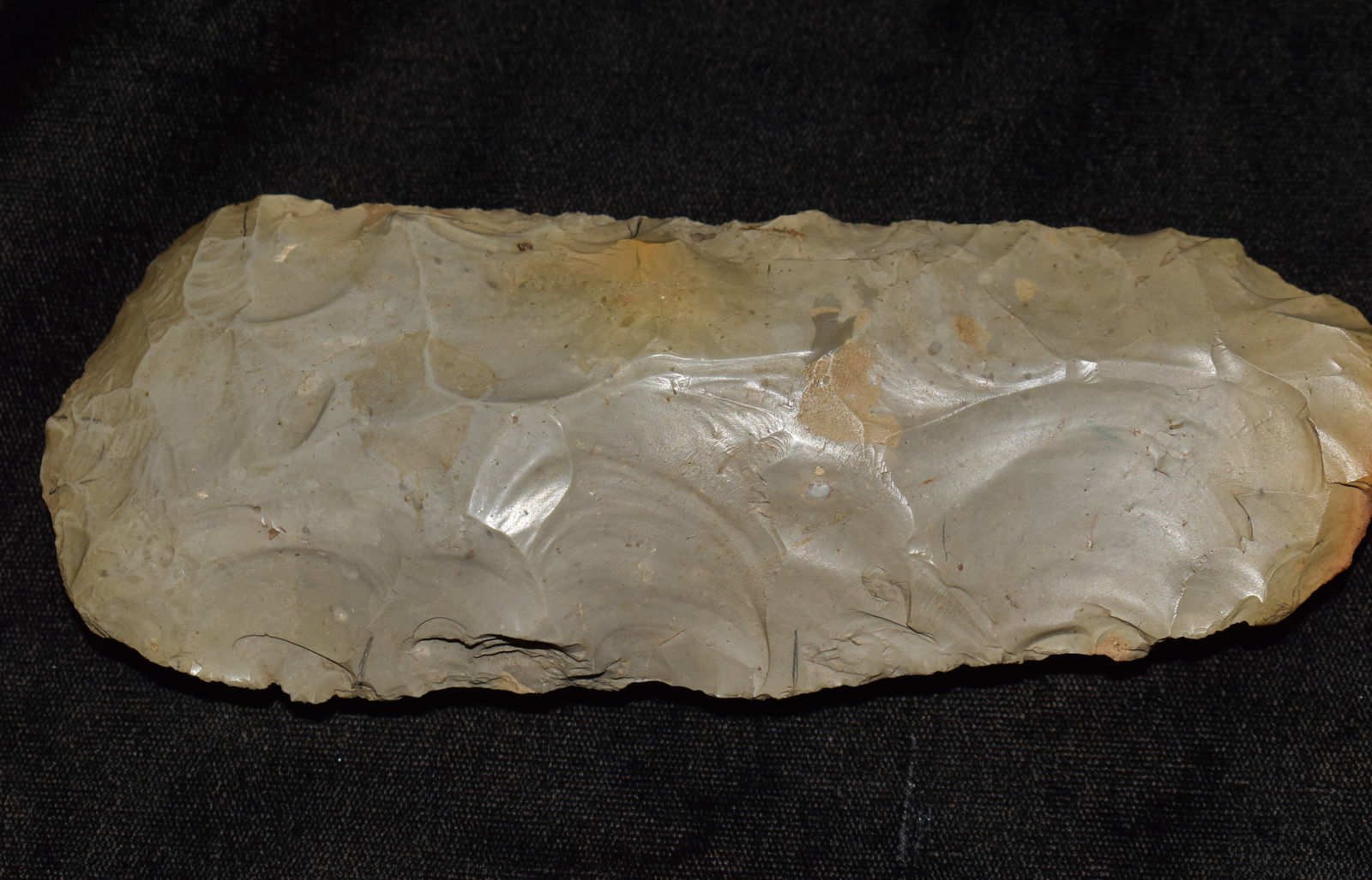6 1/4" Choteau Chert Highly Polished Sedalia Digger found in Pettis County, Missouri: 6 1/4" Choteau Chert Highly Polished Sedalia Digger found in Pettis County, Missouri. Ex George Wolf Collection. Key words: Ancient, Prehistoric Native American Indian Artifacts, Arroweads, Stone Tool