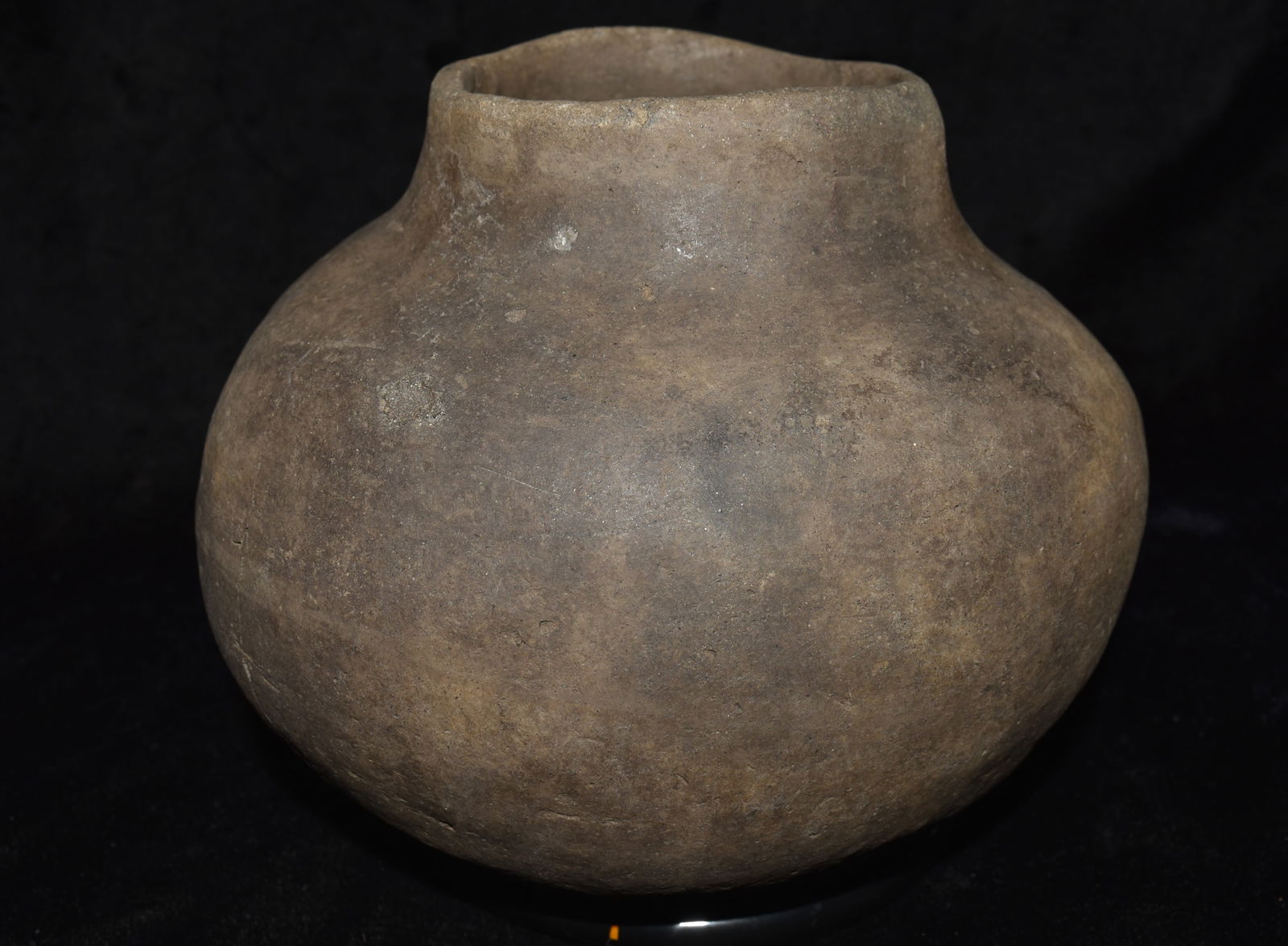 6" Mississippian Pottery Vessel found in Mississippi County, Missouri near Sikeston (1 of 8)