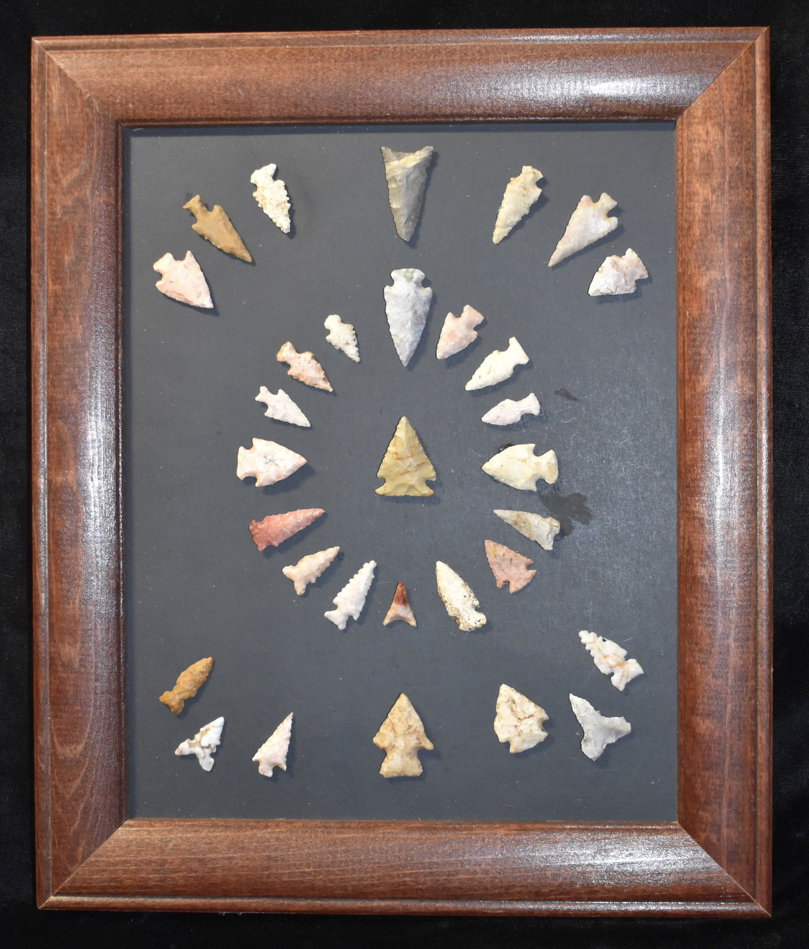 Frame of 31 Bird points found in Missouri (1 of 5)