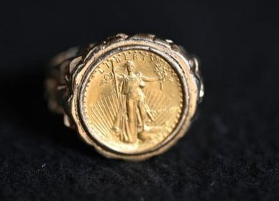 1986 Saint Gaudens Gold Coin Ring 5 Dollar Gold Coin. (1 of 9)