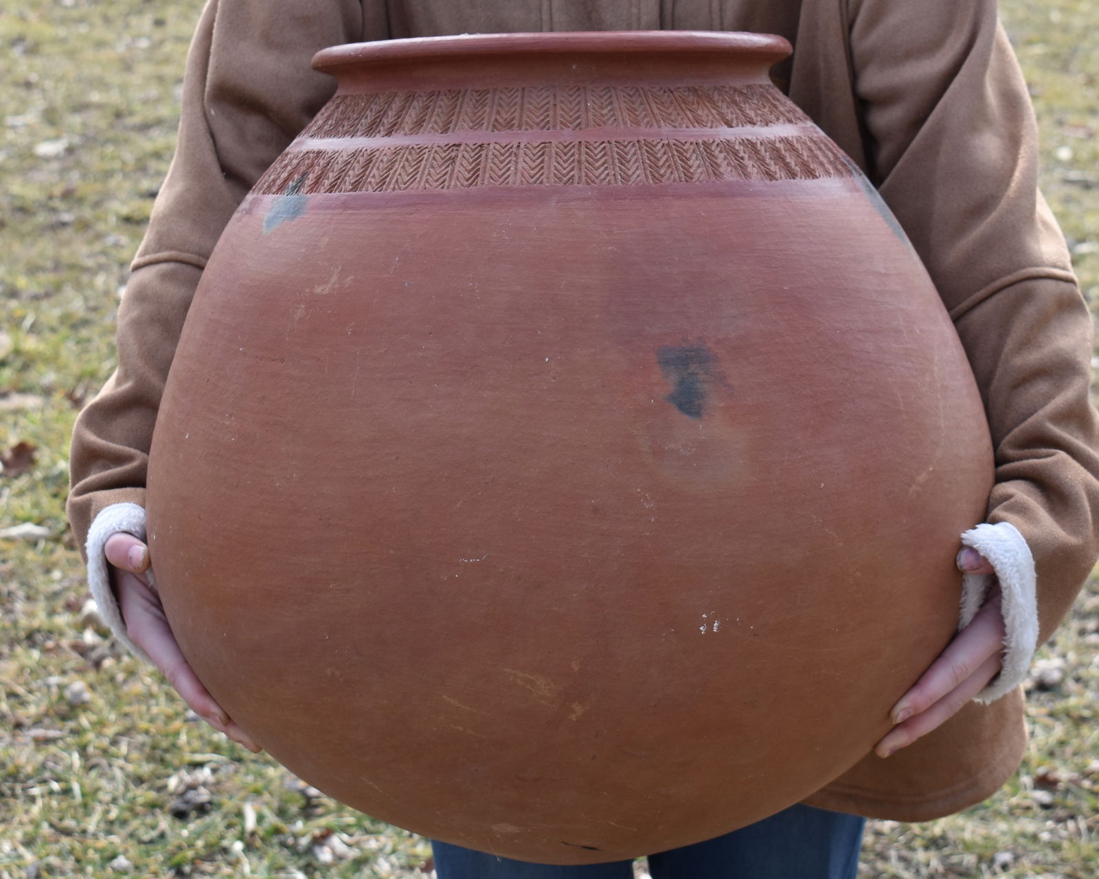HUGE African Terracotta Round Bottom Pot 19" Tall (1 of 8)
