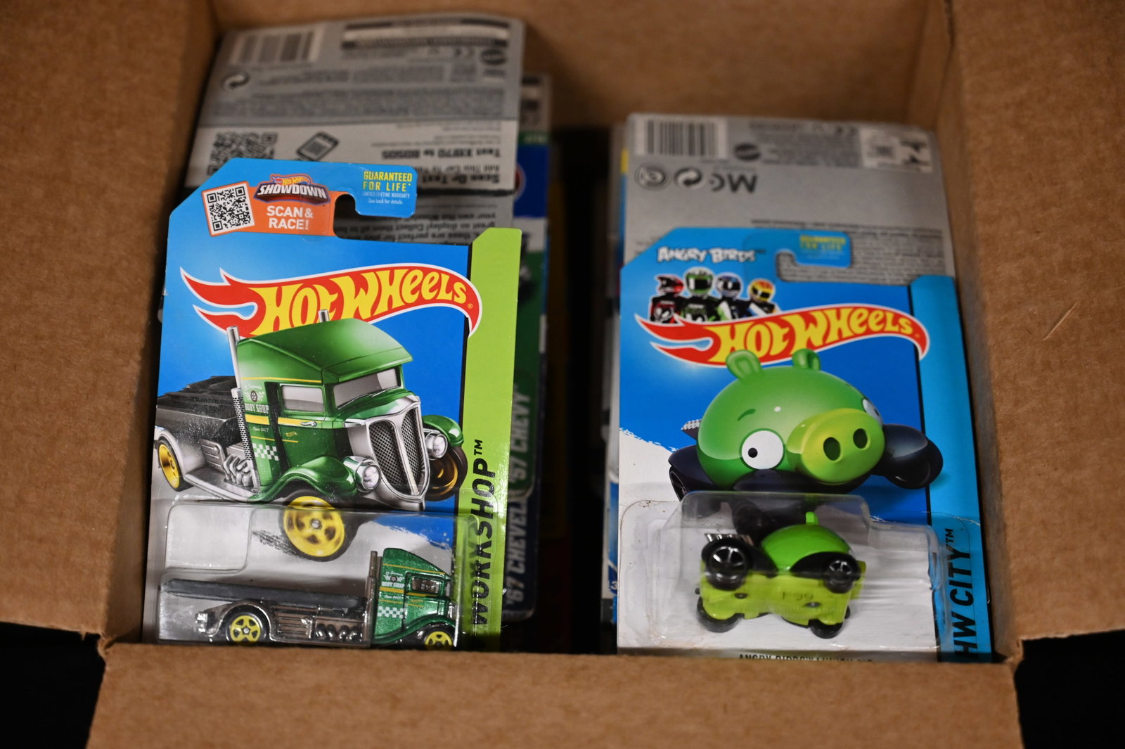Mattel Hot Wheels Assortment contains 72 cars. All cars are brand new and in their original card.: Mattel Hot Wheels Assortment contains 72 cars. All cars are brand new and in their original card. We made sure the number of cars was correct and did not search through them. This box contains a mix o