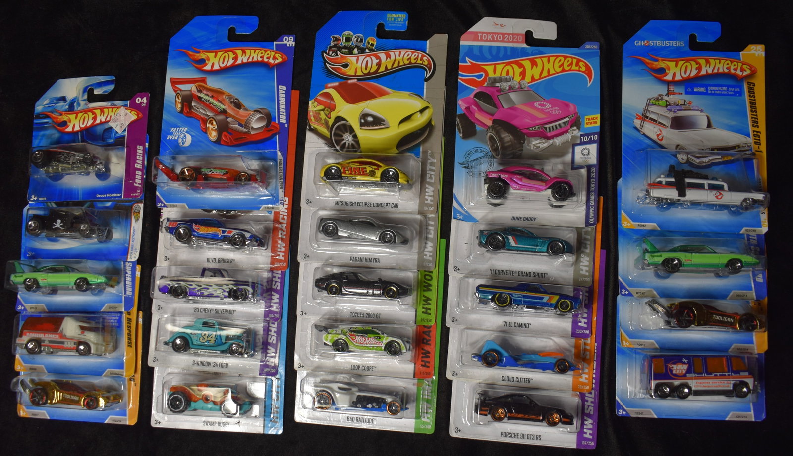 Mattel Hot Wheels Assortment of 24 cars 1993-2021 All cars are brand new and in the original card: Mattel Hot Wheels Assortment of 24 cars 1993-2021 All cars are brand new and in the original card. 8 of the cars in this lot are on hot wheels short cards.
