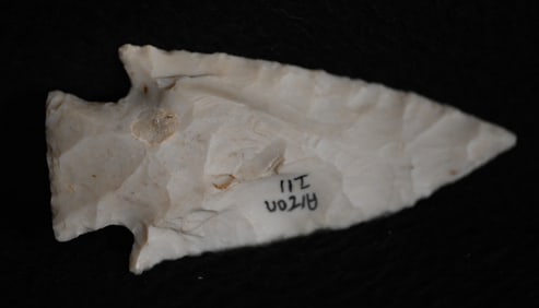 3 7/16" Kampsville Arrowhead Found in Alton Co. Illinois Ex: Matt Lay Collection.