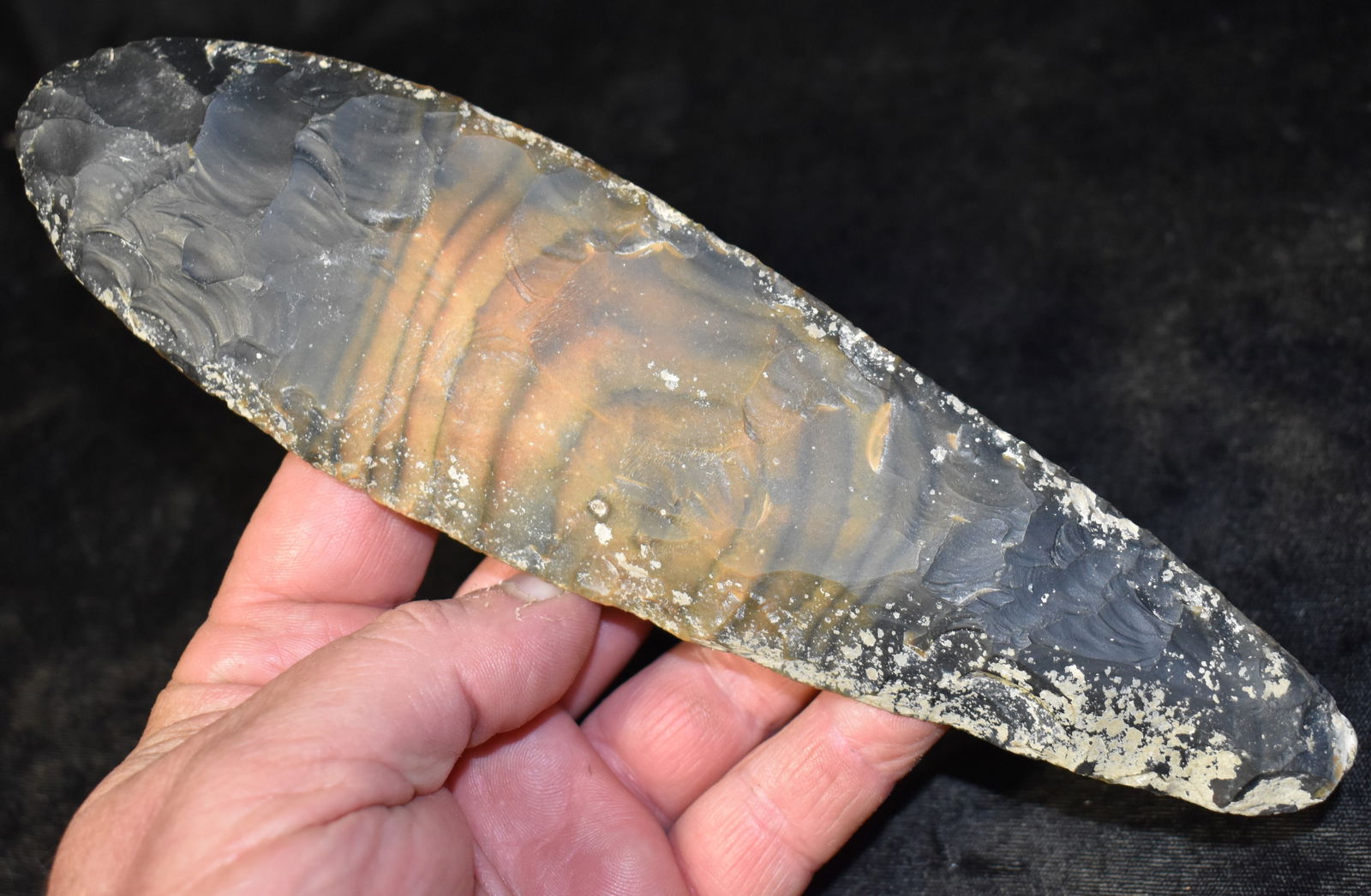 8 1/2" Pre-Columbian Mayan Bifaced Blade w/ a Pronounced Bullseye in the Material (1 of 9)