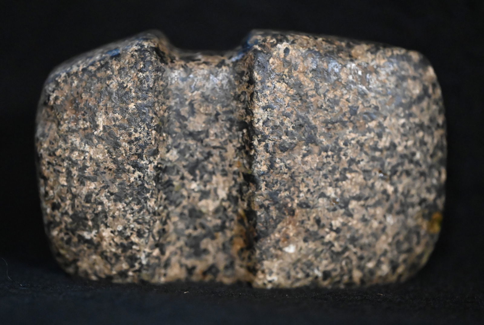 3 11/16" Speckled Granite 3/4 Groove Axe W/ Ryan Keele COA Found in Linn Co. Iowa Ex: Jeff Hipskind, (1 of 10)