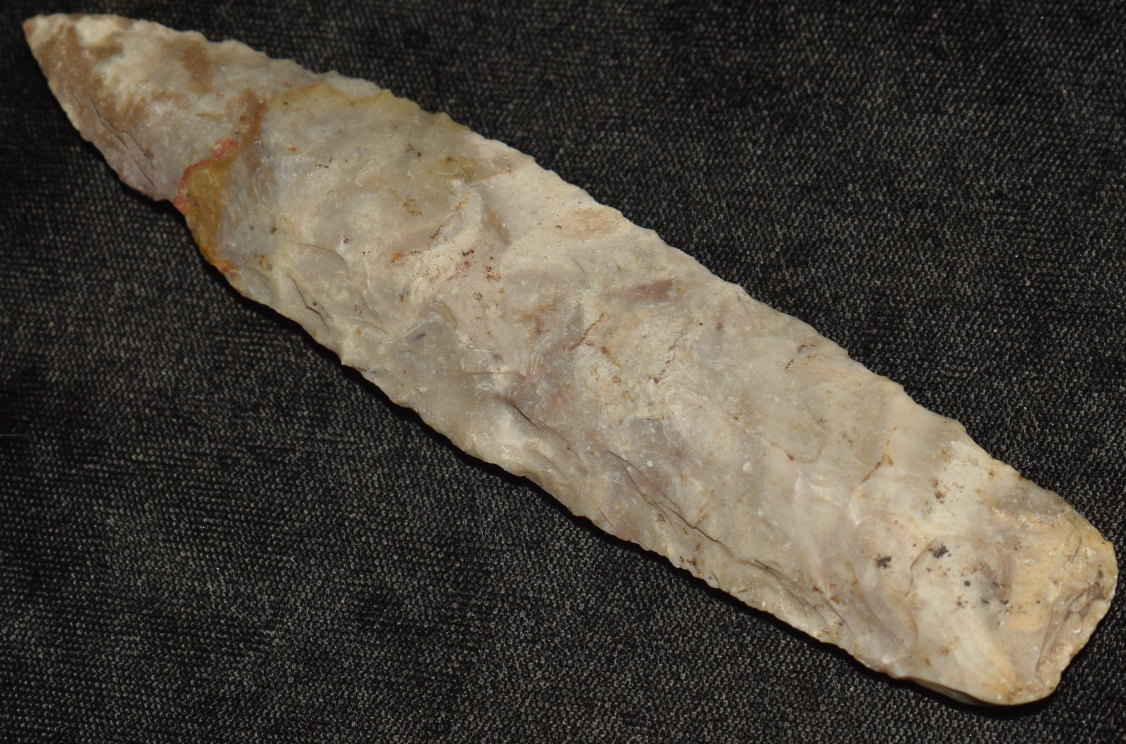 5 1/16" Sedalia found in Pettis County, Missouri: 5 1/16" Sedalia found in Pettis County, Missouri. May also be considered a Nebo Hill by its form by some collectors. Material appears to be a colorful Marshal Chert. Ex George Wolf Collection. Key wor