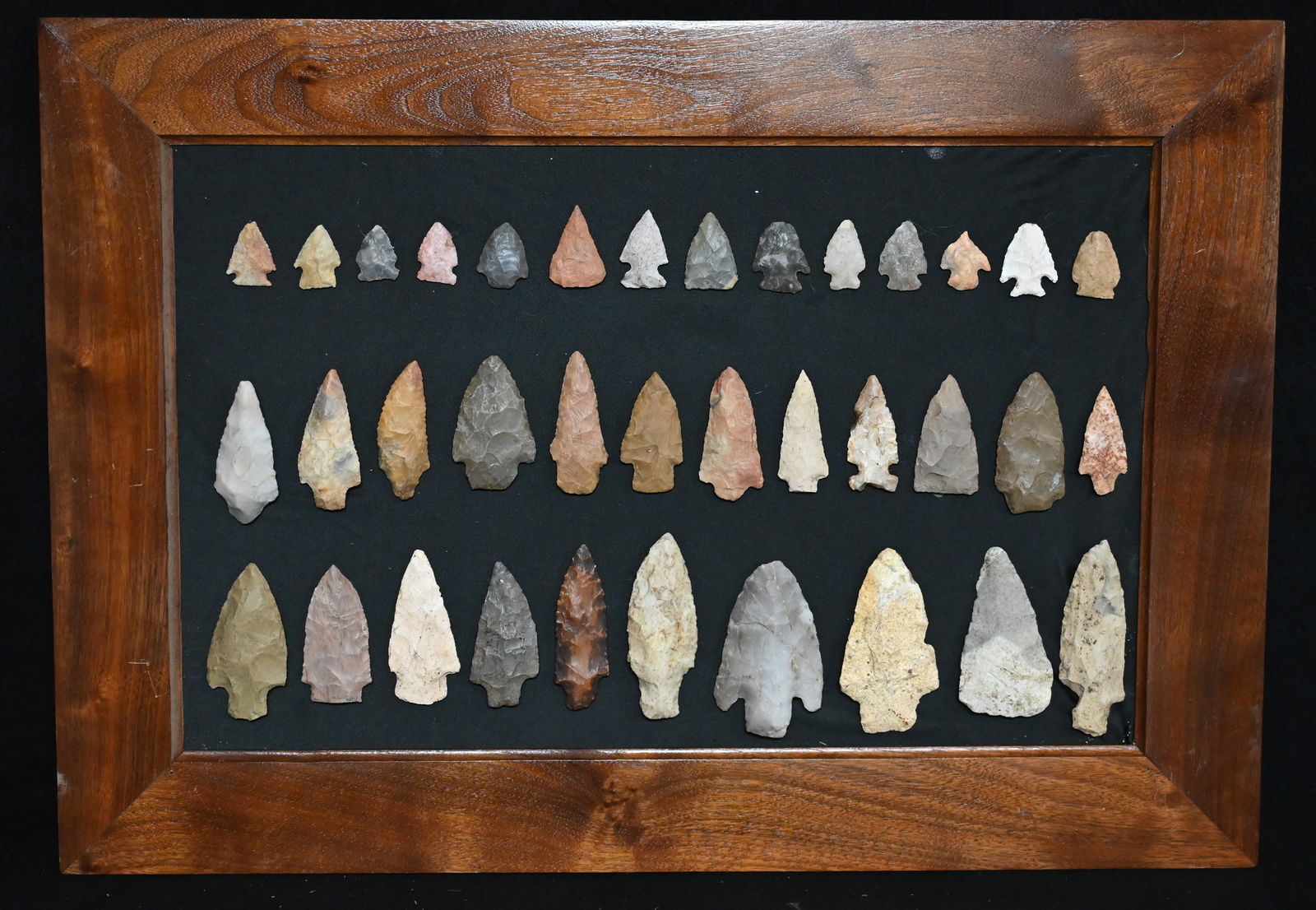 36 Arrowheads Found in Southeast Missouri by Joe Didden.  Mounted on a 17" x 24 " Wood Frame.  The (1 of 6)