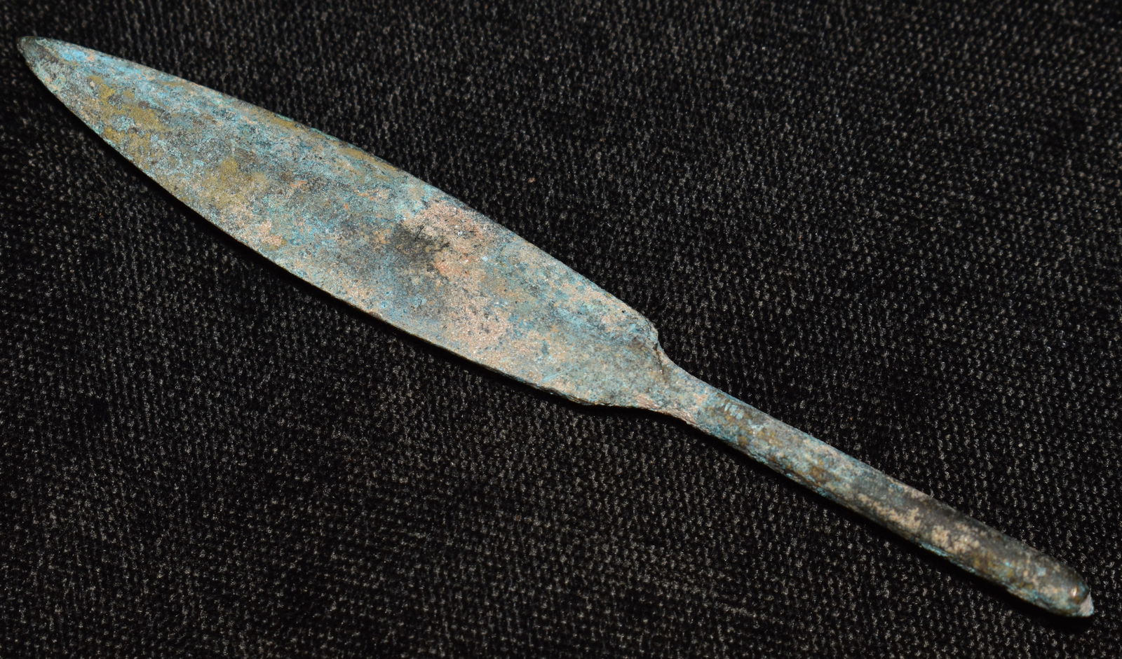 Biblical Era Bronze Age Arrow Head found in Israel circa 200 BC (1 of 7)
