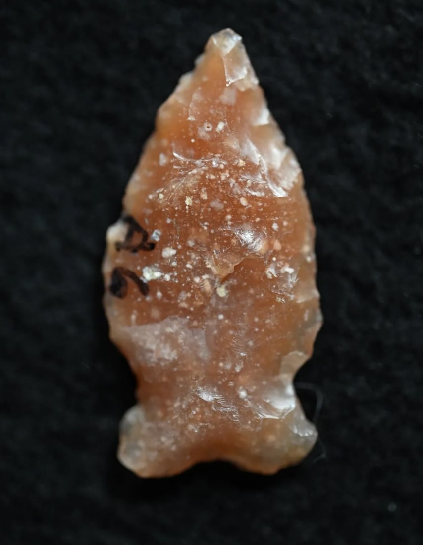 Frio 1 3/16" Found in Southwest U.S. and made out of Agate comes with a Ryan Keele COA Ex: Walt (1 of 6)