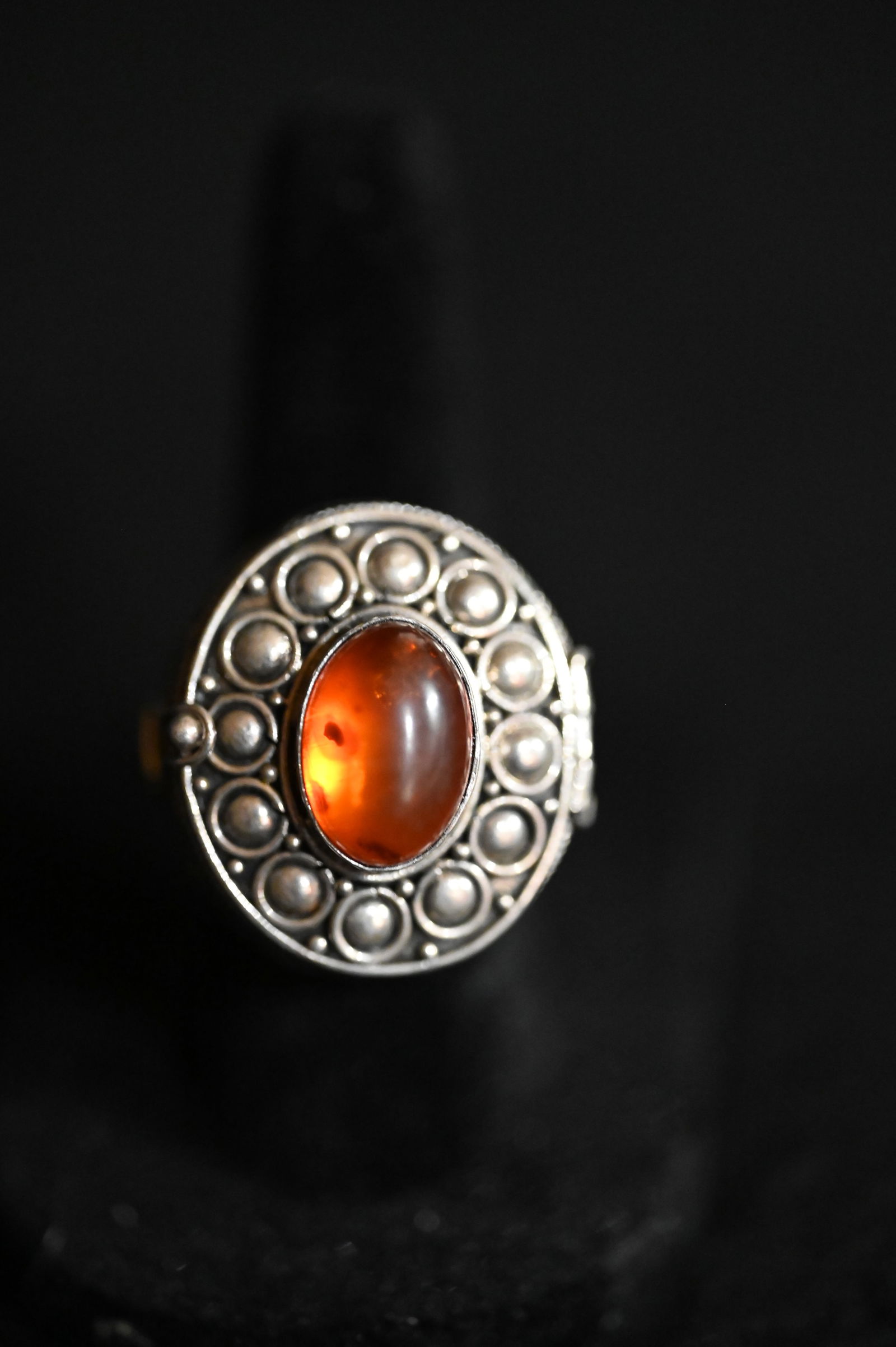 Silver Poison Ring with Amber Stone. (1 of 6)