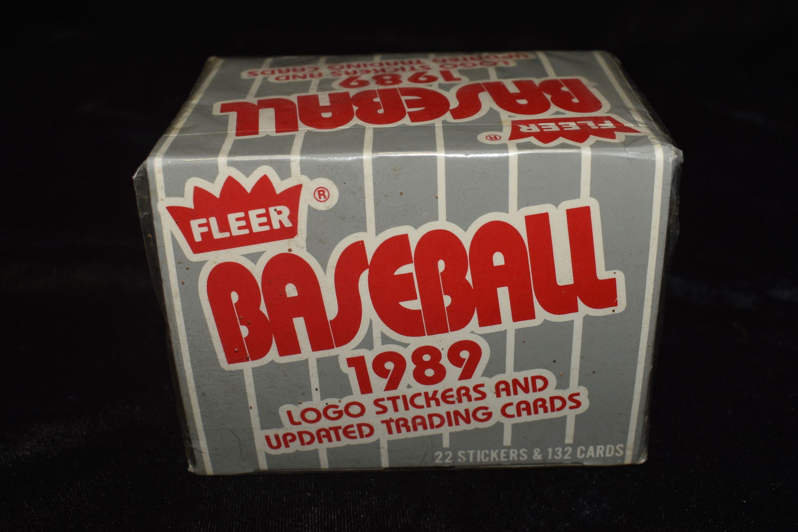 1989 Fleer Baseball Logo Stickers & Updated Trading Cards (1 of 3)
