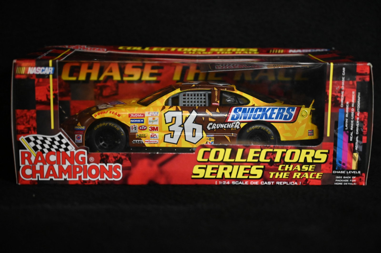 Ken Schrader "Snickers" 2001 Racing Champions NASCAR 1/24 Scale Collectors Series Chase The Race: Ken Schrader "Snickers" 2001 Racing Champions NASCAR 1/24 Scale Collectors Series Chase The Race Car.