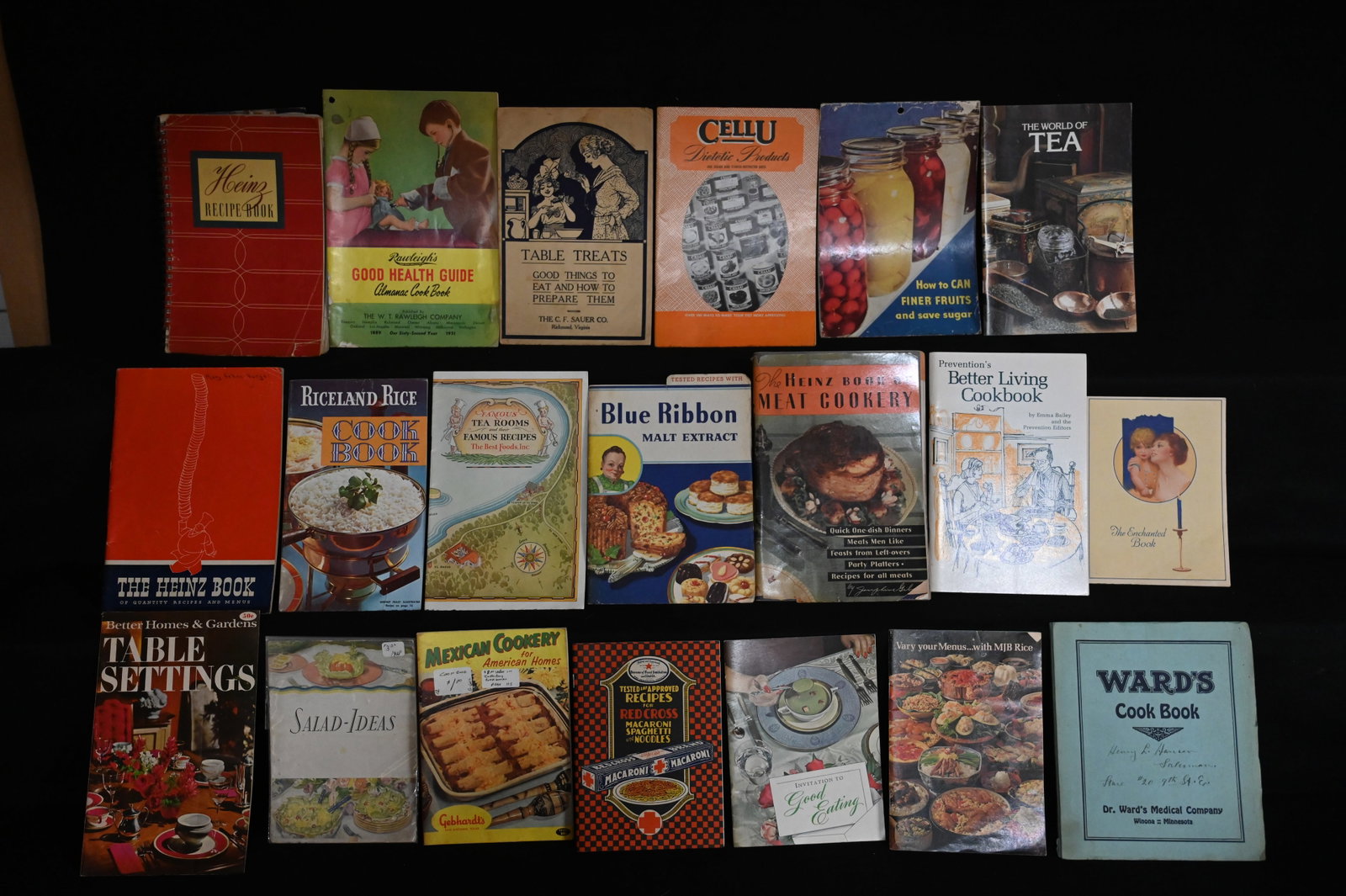 20 Vintage Advertisement Cook Books/Pamphlets From The 1900's. Includes Heinz, Ward's, Blue Ribbon: 20 Vintage Advertisement Cook Books/Pamphlets From The 1900's. Includes Heinz, Ward's, Blue Ribbon Malt Extract, Cellu, and more.