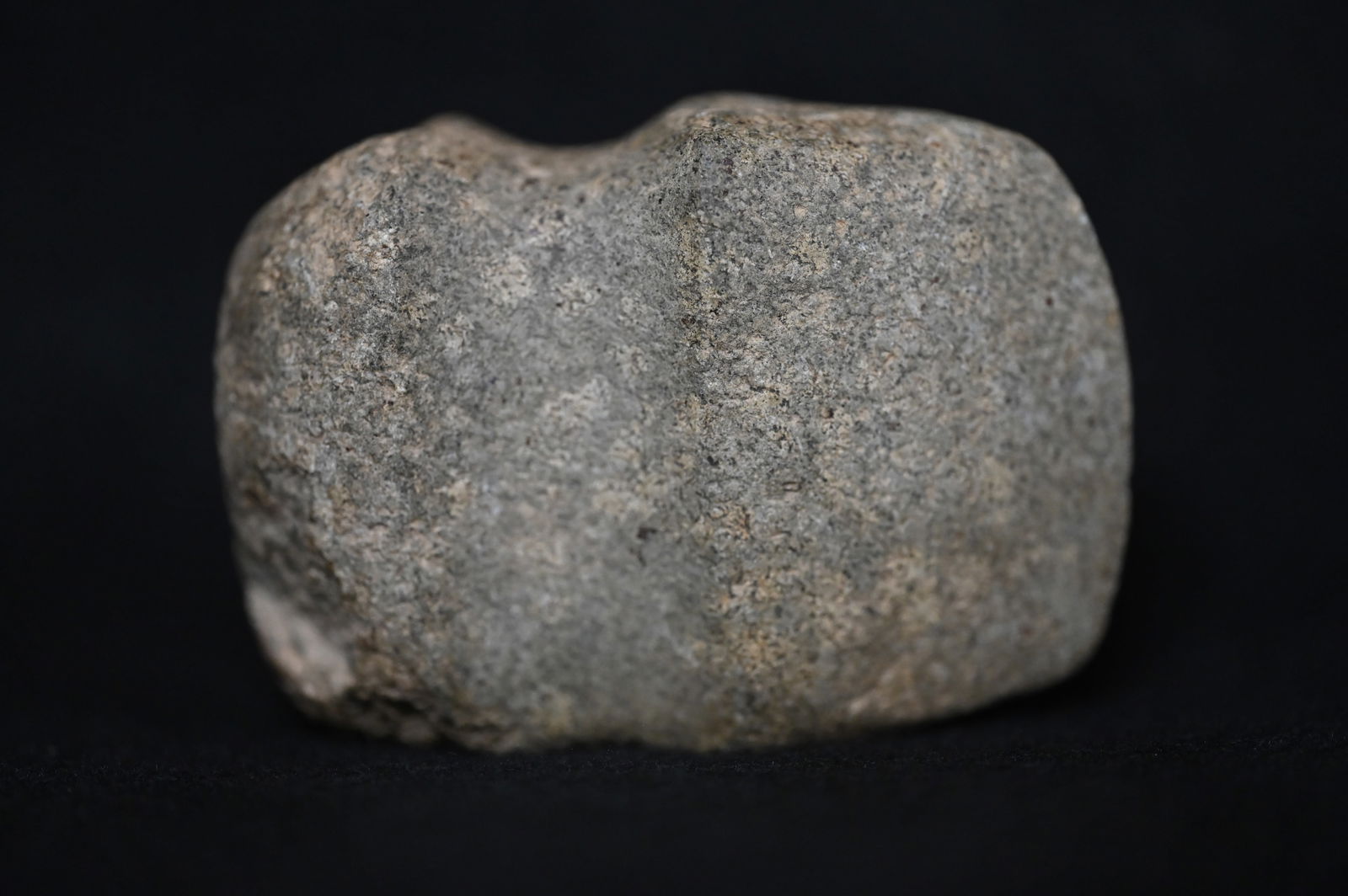 3 3/16" Granite 3/4 Groove Axe Found in Scott Co. Illinois. Sits up nice to display Ex: John: 3 3/16" Granite 3/4 Groove Axe Found in Scott Co. Illinois. Sits up nice to display Ex: John Bender, Matt Lay Collections.