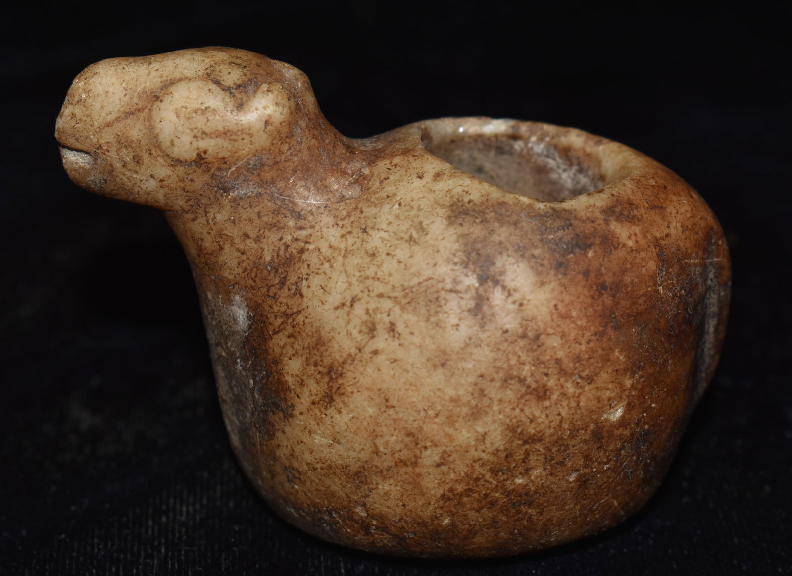 2 1/2" Pre-Columbian Quartzite Incan Canopa found in Central America (1 of 8)