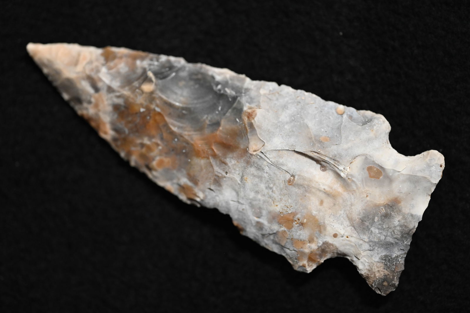 3 11/16" Creek Stained Etley Arrowhead Found in Adam's Co. Illinois Ex: Matt Lay Collection. (1 of 10)