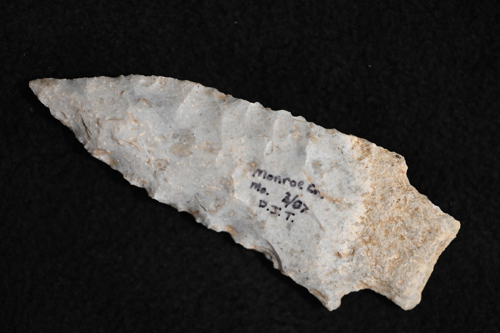 4 " Etley Arrowhead Found in Monroe Co. Missouri Ex: Matt Lay Collection._ (1 of 10)