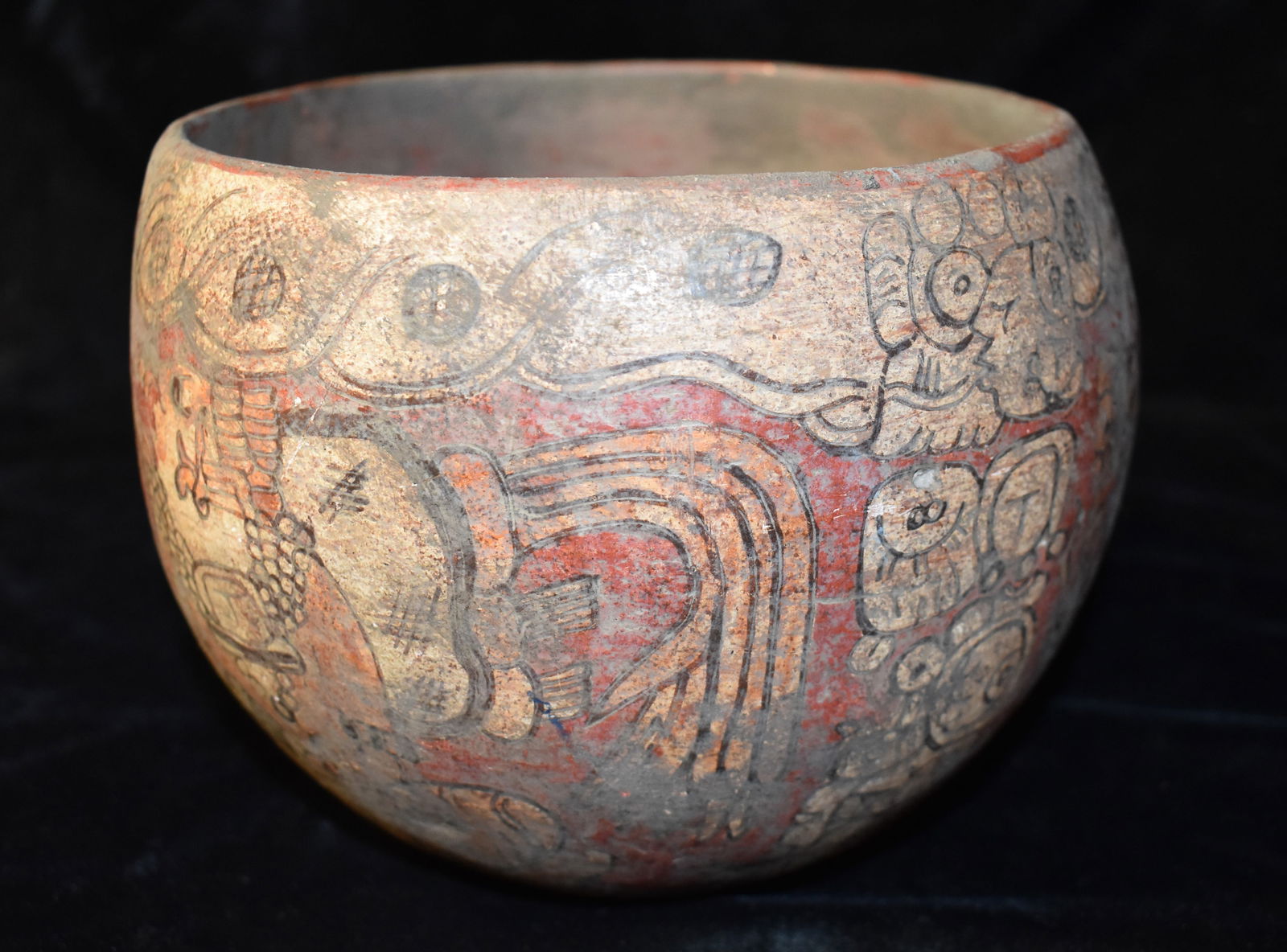 Pre-Columbian Mayan Tripod Pottery Vessel with 3 Faces (1 of 12)