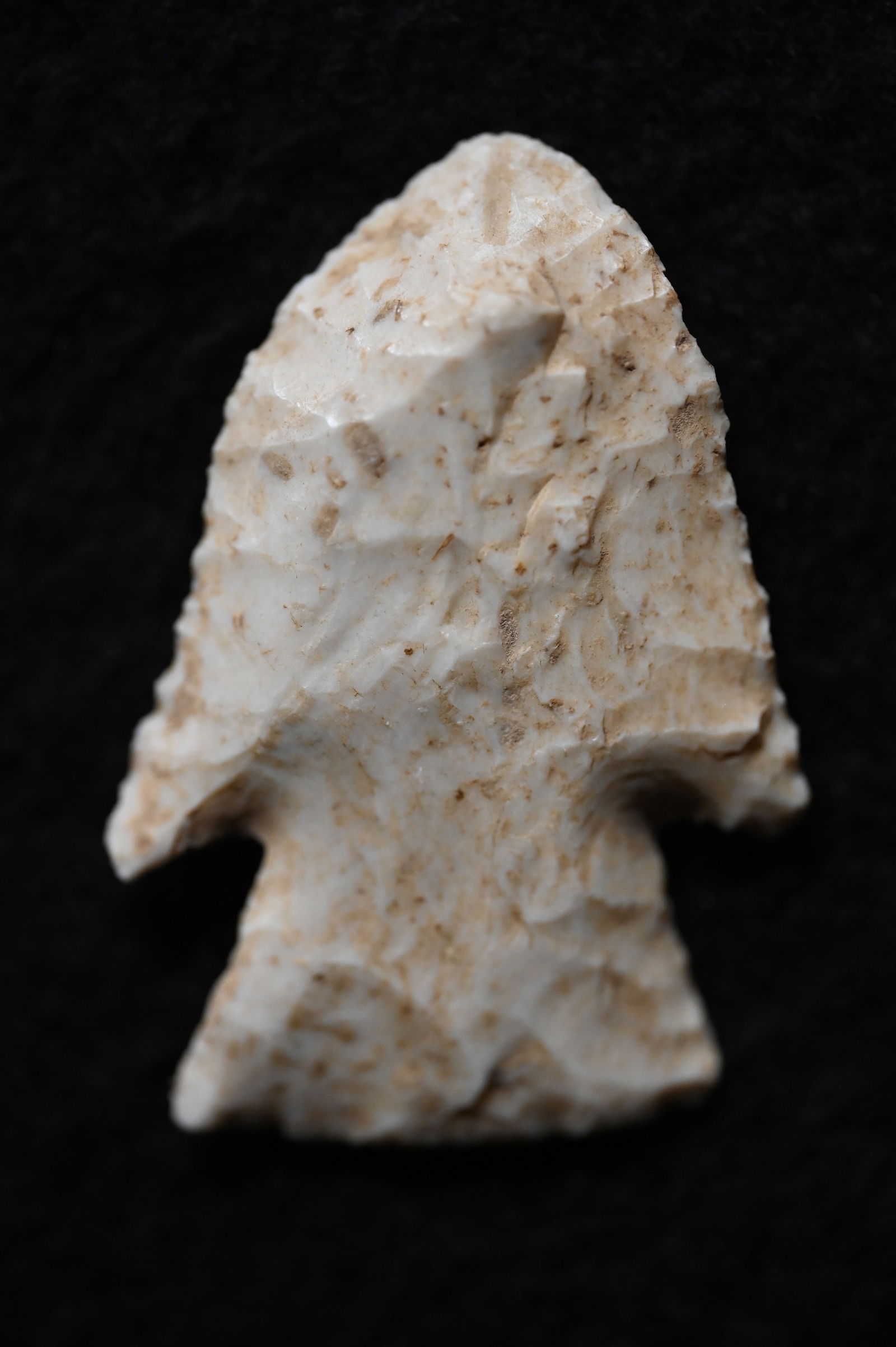 2" Hardin Arrowhead Found in Marion Co. Missouri Ex: James Vroom Collection. (1 of 9)