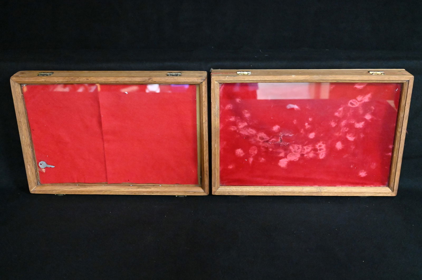 2 Oak Display Cases 12" x 18". (1 of 4)