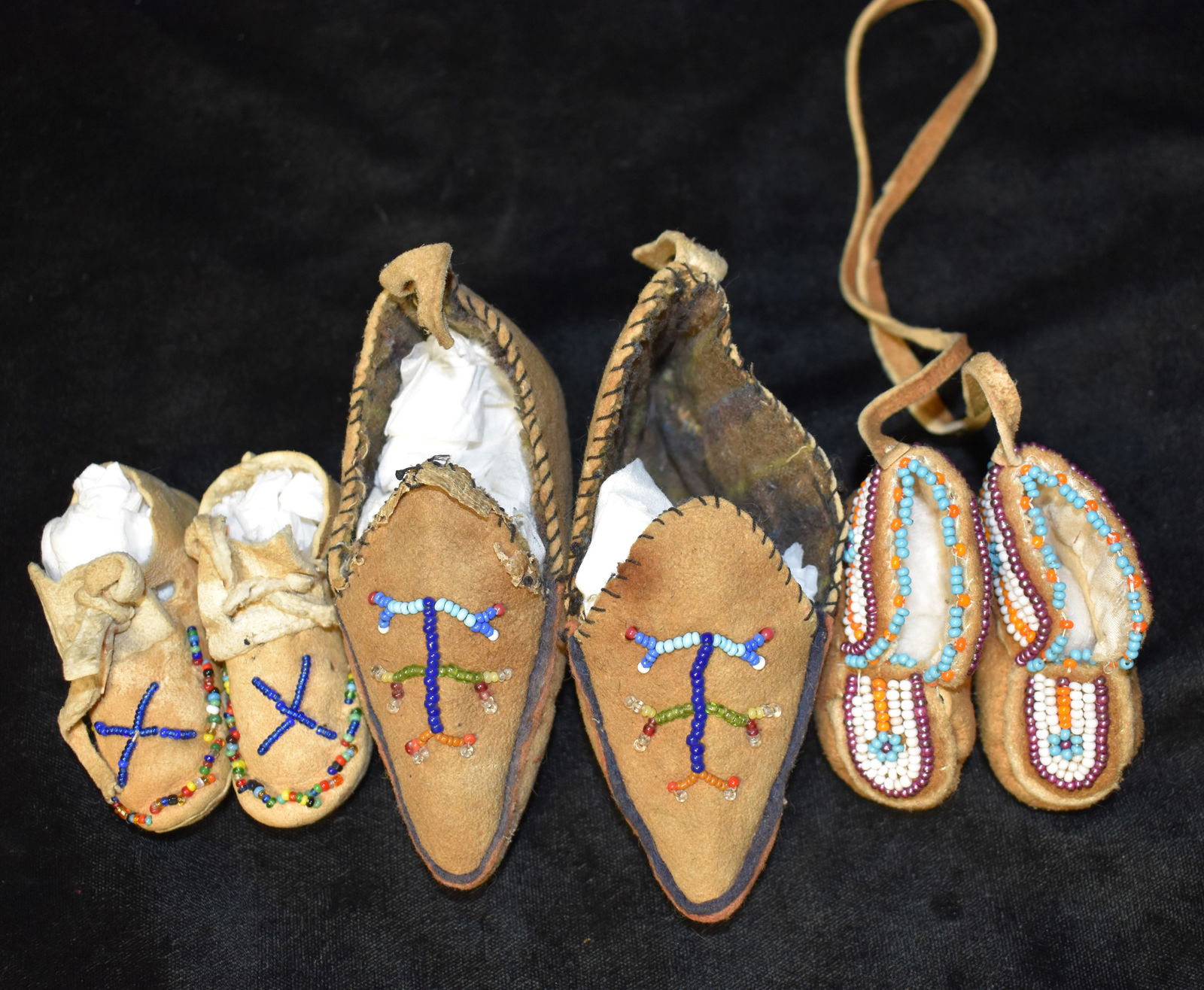 3 Pair of Native American Beadwork Doll Moccasins - 1920's-1930's California (1 of 6)