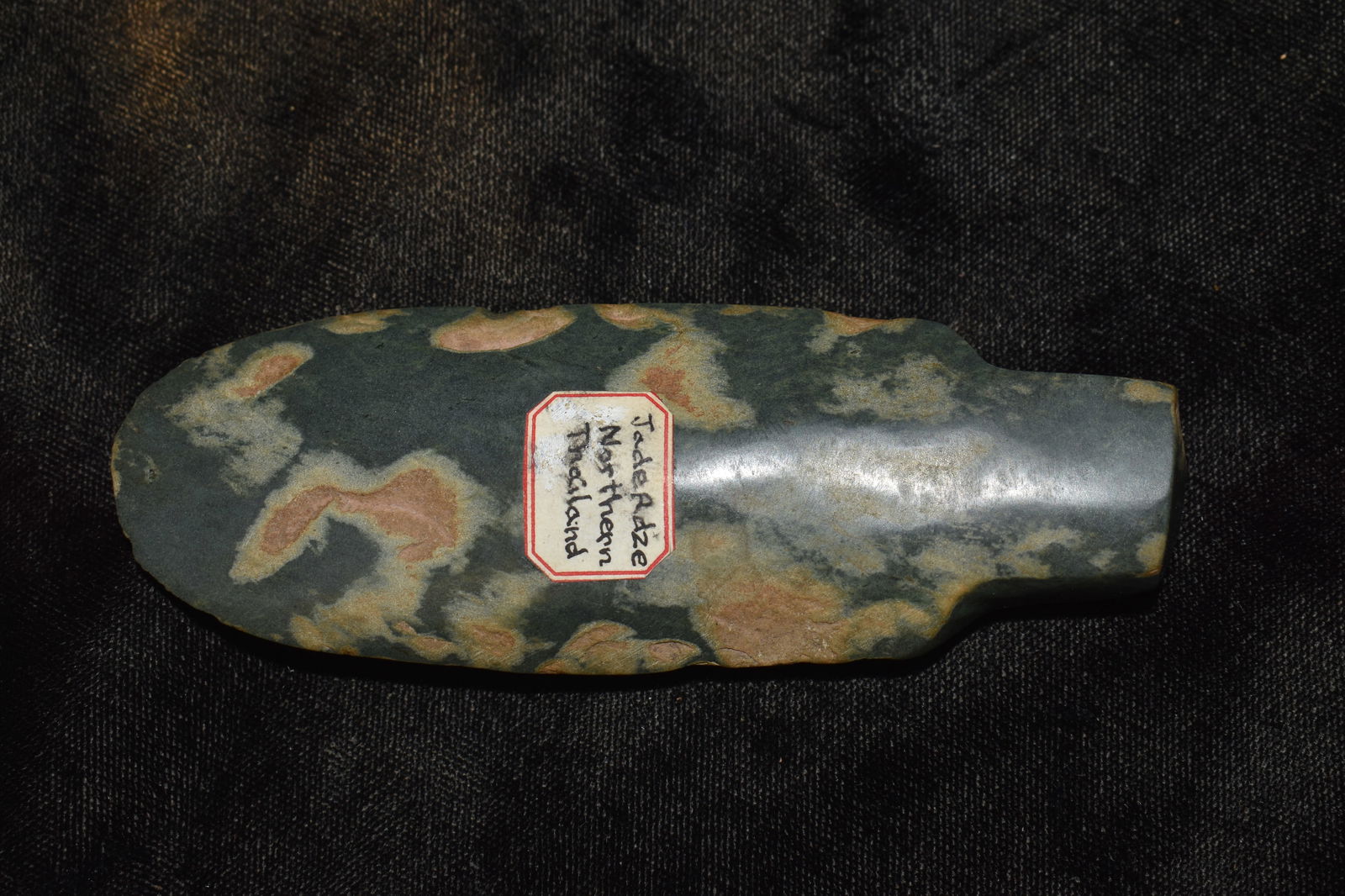 Neolithic Jade Adze found in Northern Thailand (1 of 7)