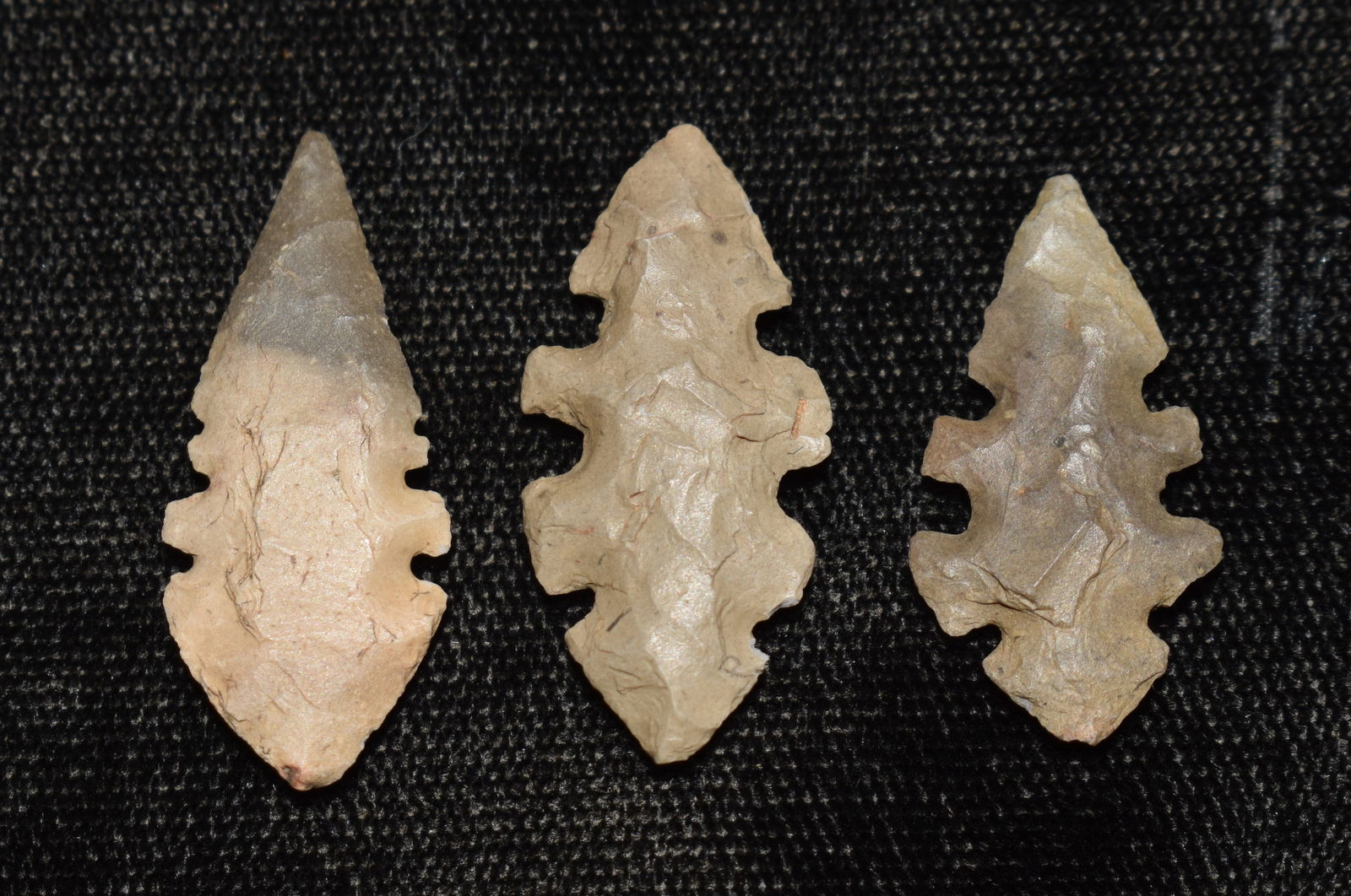 3 Neolithic Eccentric Arrowheads found in Northern Africa (1 of 5)