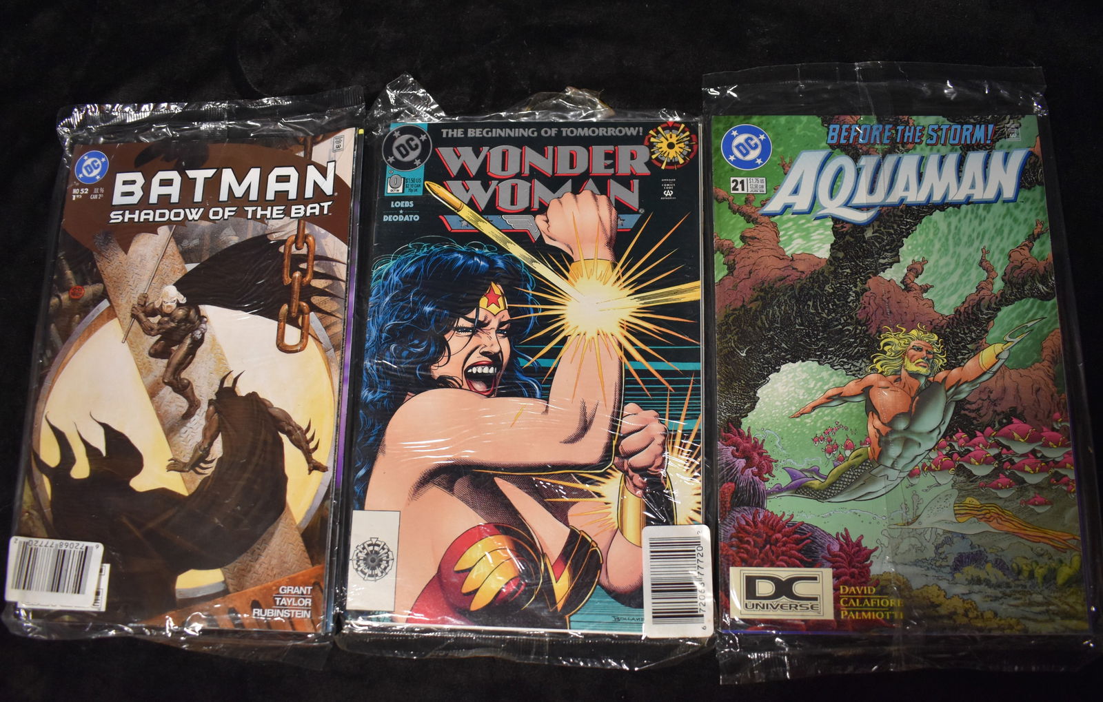 6 Vintage 1990's Comic Books Factory Sealed - Aquaman, Wonder Woman, Super Boy, Batman and Superman (1 of 3)