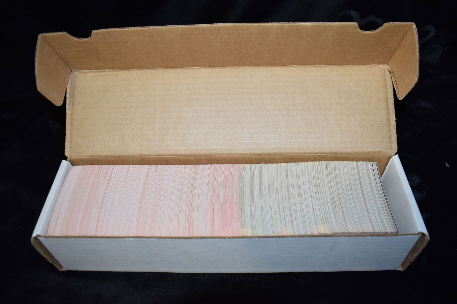 1989 & 1990 Donruss Baseball Cards Approx 900 Cards in Mint or Near Mint Condition (1 of 4)