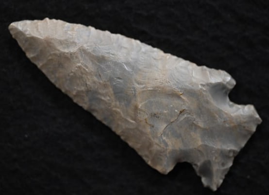 2 3/4" Stilwell Found in Kentucky Ex: Glenn Haskins Collection.: 2 3/4" Stilwell Found in Kentucky Ex: Glenn Haskins Collection. Key words: Ancient, Prehistoric Native American Indian Artifacts, Arrowheads, Stone Tools