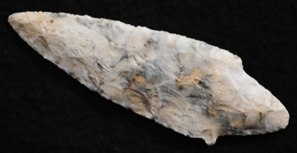 4 3/16" Adena Found in Shelby Co. Missouri by Shannon Brown. Comes with a Roy Motley COA Ex: Matt: 4 3/16" Adena Found in Shelby Co. Missouri by Shannon Brown. Comes with a Roy Motley COA Ex: Matt Lay Collection. Key words: Ancient, Prehistoric Native American Indian Artifacts, Arrowheads, Stone To