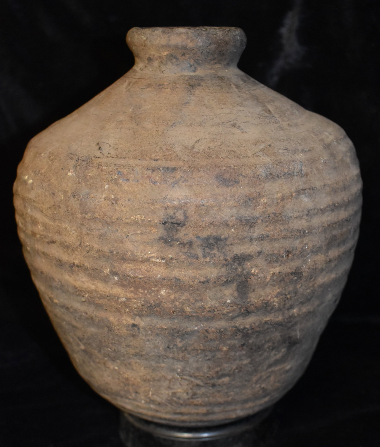 Spanish Colonial Olive Oil Jar from Central America: Spanish Colonial Olive Oil Jar. An import to mayan civilization by the Spaniards this vessel very much looks like a bee hive and was more than likely reused by the maya as a honey container or for bal