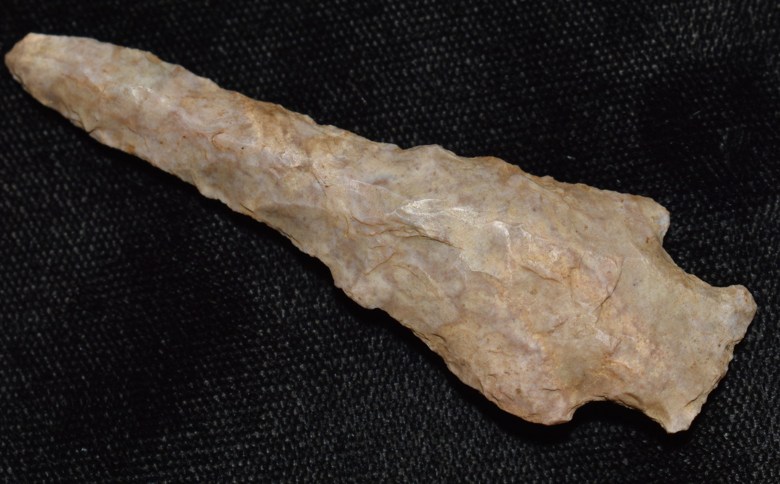 2 5/8" Woodland Drill found in South Central Missouri: 2 5/8" Woodland Drill found in South Central Missouri. Ex Tim Patrick Collection. Key words: Ancient, Prehistoric Native American Indian Artifacts, Arrowheads, Stone Tools