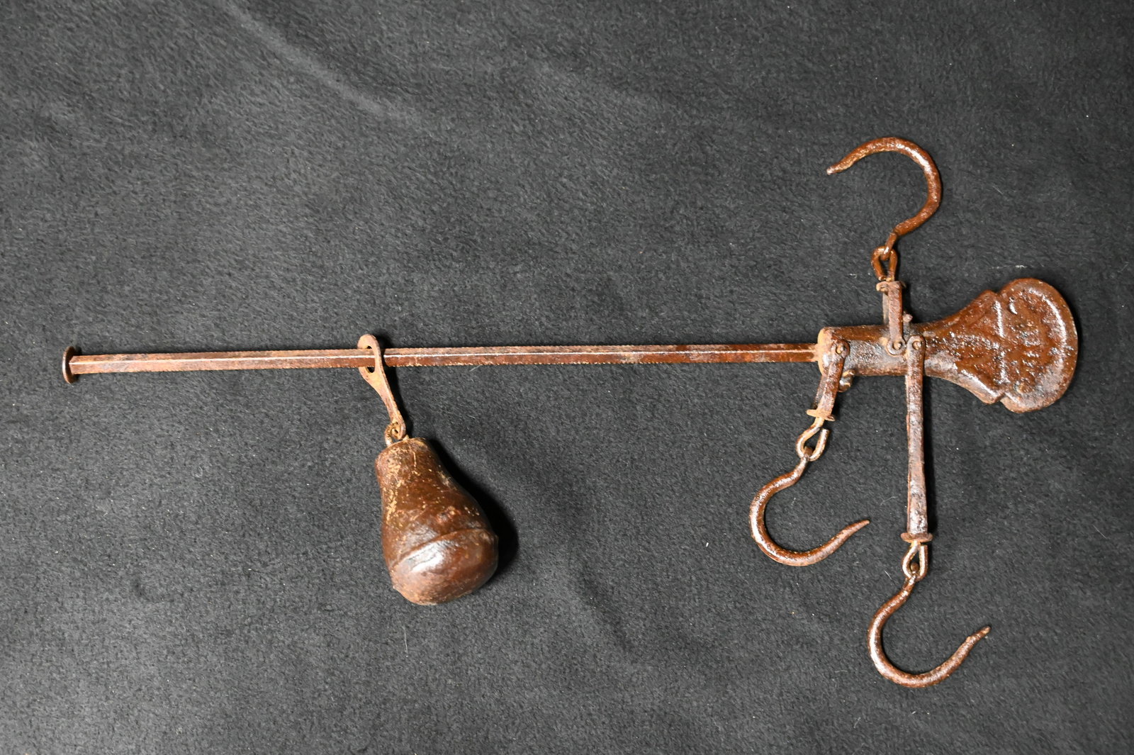 Vintage 1800's Cast Iron Balance Scale 16 1/2" Long.: Vintage 1800's Cast Iron Balance Scale 16 1/2" Long.