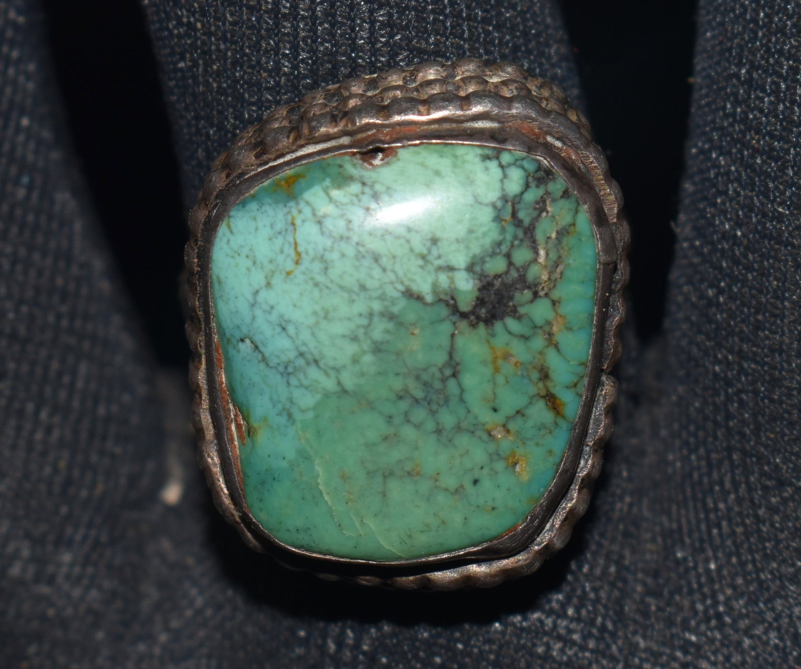 Antique Saudi Arabia Turquoise and Silver Ring Size 8 - 13 Grams: Antique Saudi Arabia Turquoise and Silver Ring Size 8 - 13 Grams. From the Najd. Najd is the geographic center of Saudi Arabia, accounting for about a third of the country's modern population. It is t