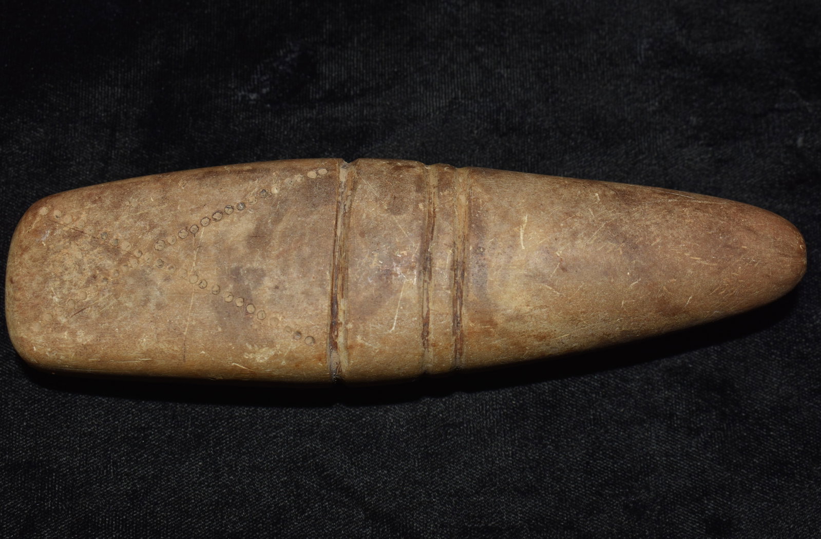 6 1/8" Engraved Stone War Hammer - Modern Made: 6 1/8" Engraved Stone War Hammer - Modern Made. Appears to be made of a yellow quartzite.