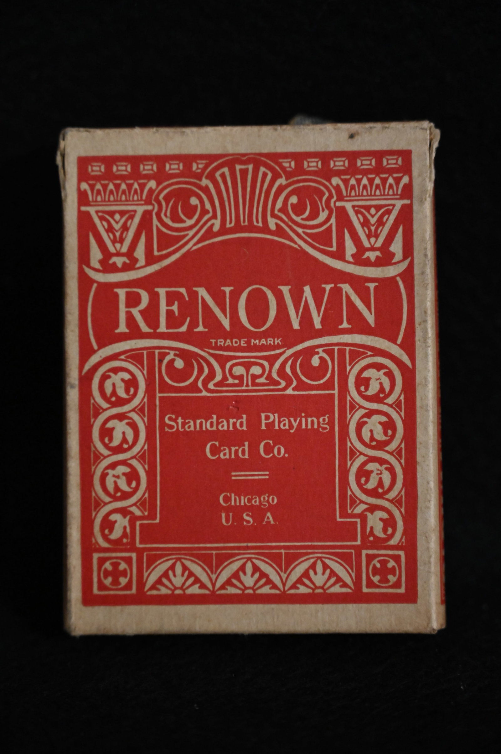 1910's Renown Standard Playing Card Company Pinochle Deck No. 901. 48 Cards.: 1910's Renown Standard Playing Card Company Pinochle Deck No. 901. 48 Cards.