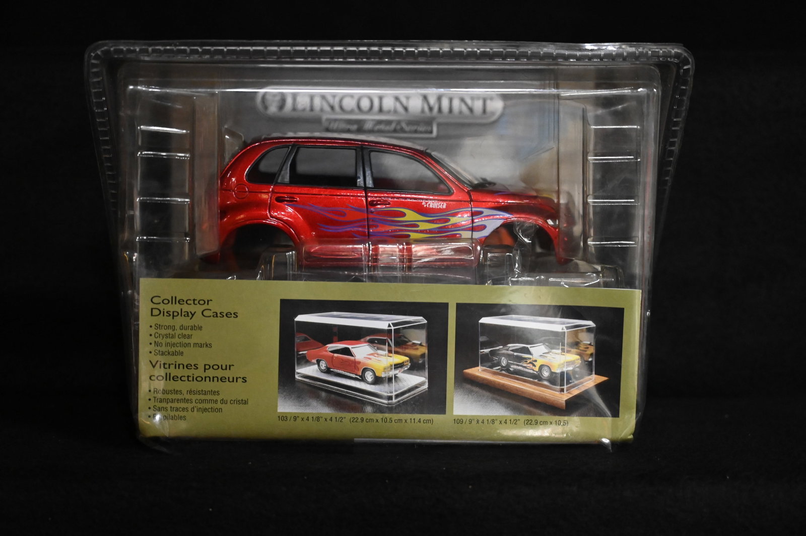 Lincoln Mint Ultra Metal Series 1/24 Scale PT Cruiser Hot Metal Gold Series: Lincoln Mint Ultra Metal Series 1/24 Scale PT Cruiser Hot Metal Gold Series
