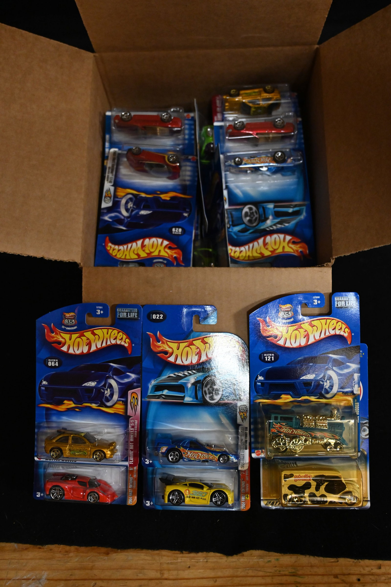 Mattel Hot Wheels Assortment contains 72 cars. All cars are brand new and in their original card.: Mattel Hot Wheels Assortment contains 72 cars. All cars are brand new and in their original card. We made sure the number of cars was correct and did not search through them. This box contains a mix o