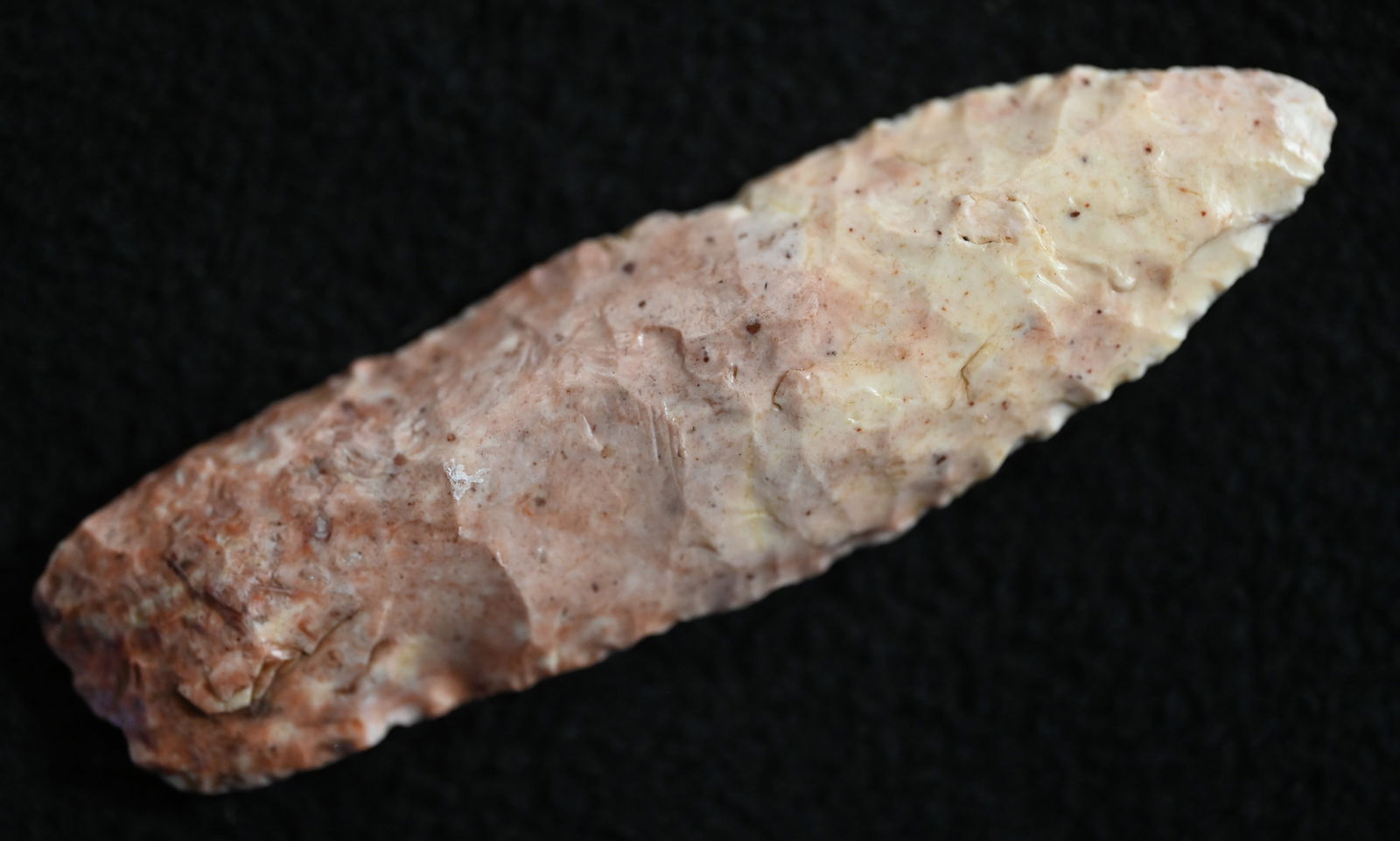 3 11/16" Nebo Hill Found in Butler Co. Missouri. (1 of 10)