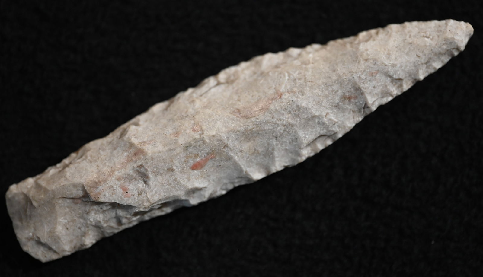 4 3/16" Nebo Hill Arrowhead Found in St. Charles Co. Missouri. (1 of 10)