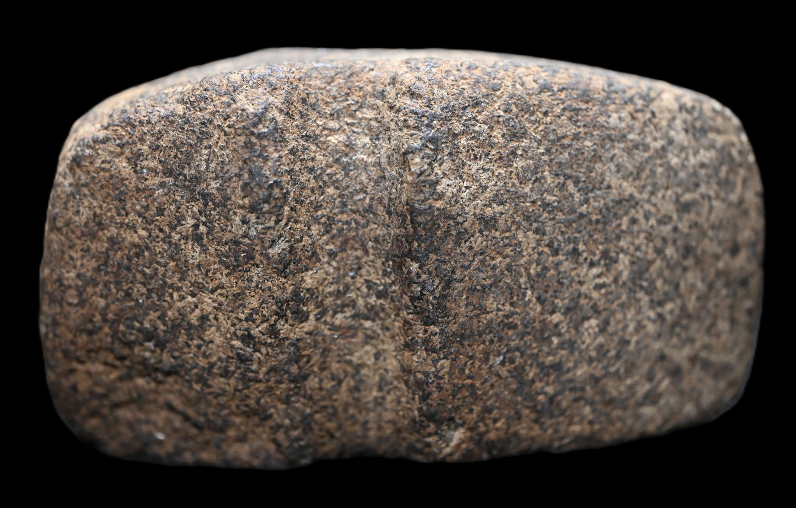 5 1/8" Granite Keokuk Axe Found in Lee Co. Iowa Ex: John Bender, Matt Lay Collections. (1 of 9)