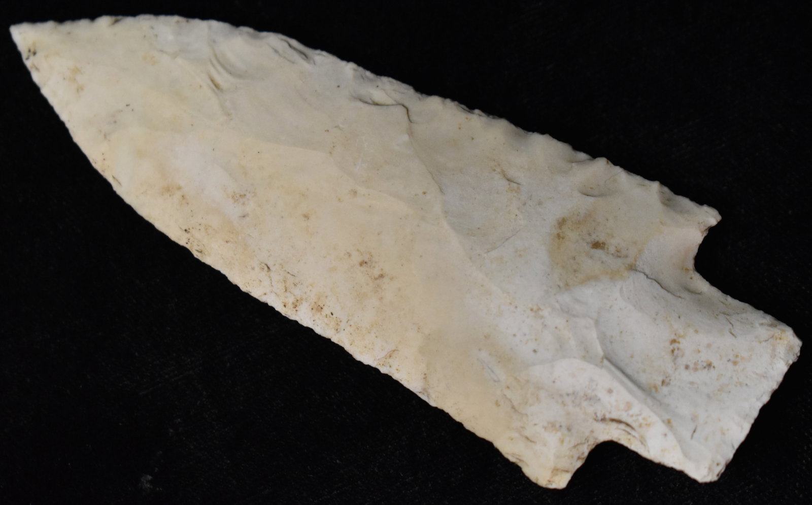 4 3/16" Well Made Etley found in St. Charles County, Missouri w/ Keele COA: 4 3/16" Well Made Etley found in St. Charles County, Missouri w/ Keele COA. Exhibits correct manufacture and excellent patination. Ex Tim Patrick Collection. Key words: Ancient, Prehistoric Native Ame