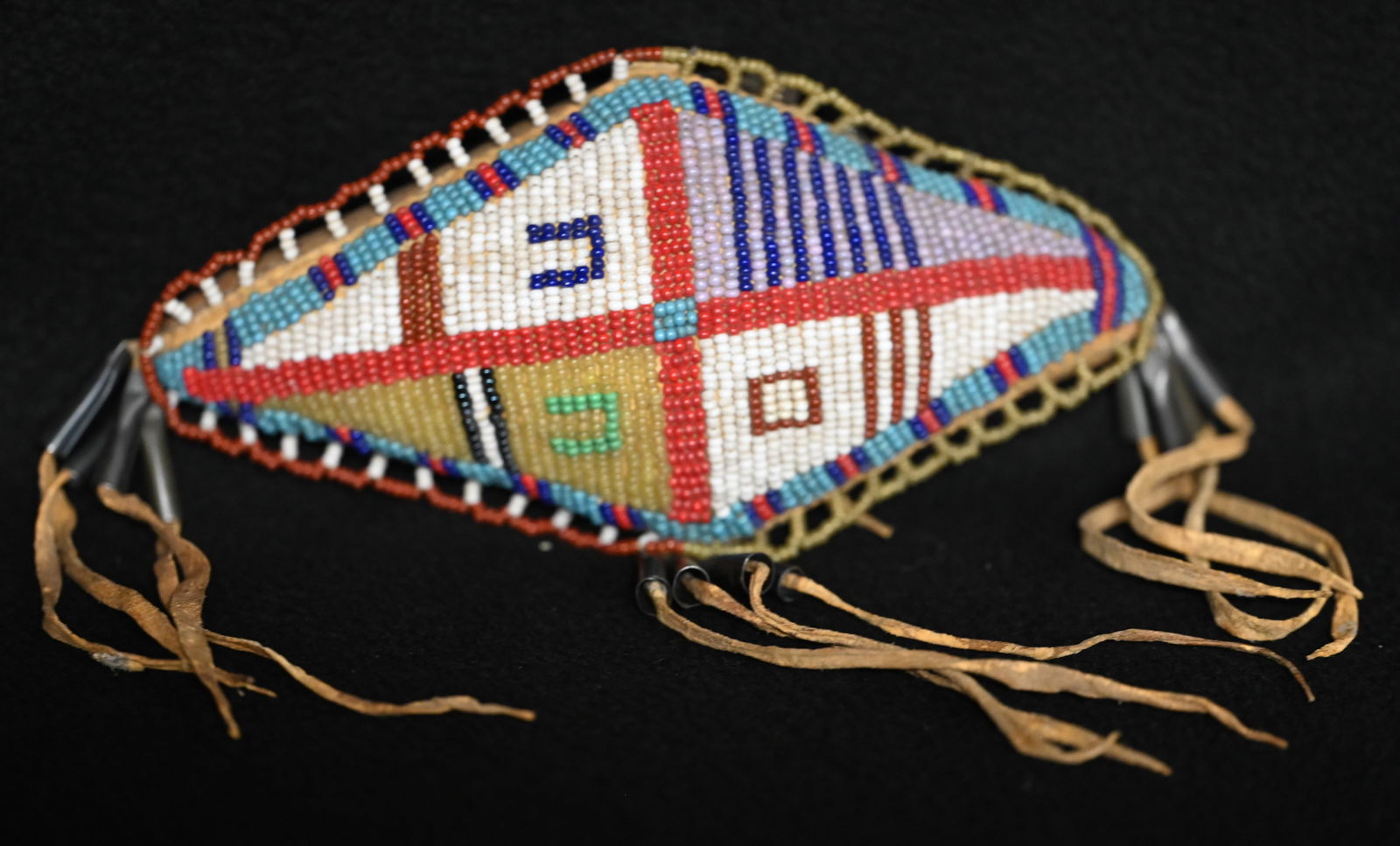 Sioux Beaded Umbilical Cord Fetish 6 3/4" x 3". (1 of 5)