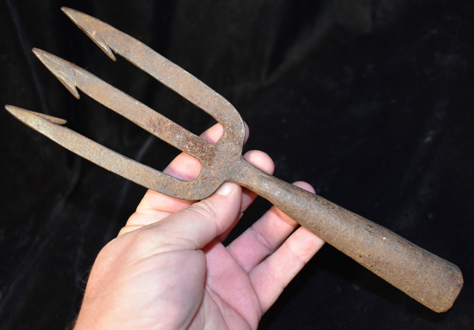 Hand Forged 19th to Early 20th Century Trident - Ozarks Fish Gig: Hand Forged 19th Century Trident - Ozarks Fish Gig. Fish gigging is a tradition in Missouri, especially in the Ozark region. An antique fish gig from Missouri would typically be a three or four prong 