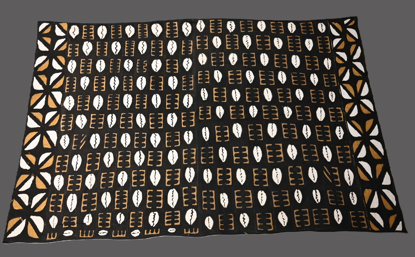 Vintage African Mud Cloth Blanket 6ft x 9ft Hand Made large example. (1 of 12)