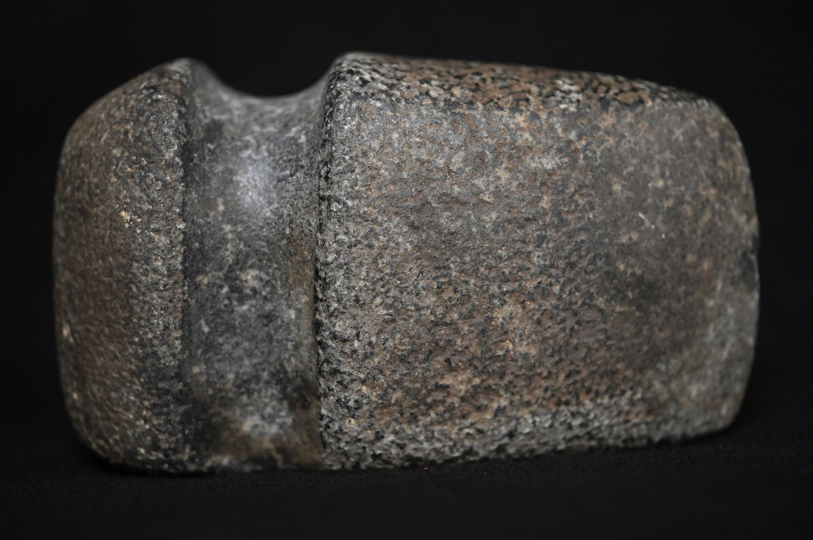 6" Modern Made 3/4 Groove Granite Axe. (1 of 9)
