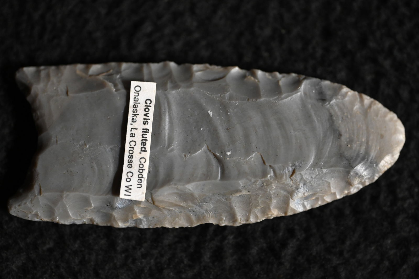 3 1/16" Clovis Modern Made out of Cobden Chert. (1 of 10)